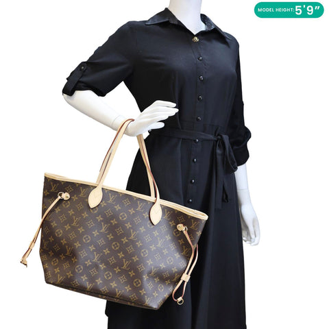 LOUIS VUITTON Neverfull MM Monogram Canvas Tote Bag Brown