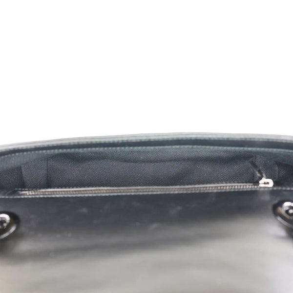 GUCCI GG Marmont Small Matelasse Leather Crossbody Bag Black 443497
