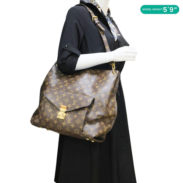 LOUIS VUITTON Metis Hobo Monogram Canvas Shoulder Bag Brown