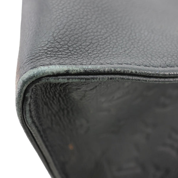 LOUIS VUITTON Onthego MM Giant Monogram Empreinte Shoulder Bag Black