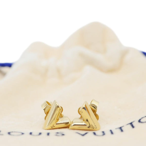 LOUIS VUITTON V Stud Essential Metal Earrings Gold