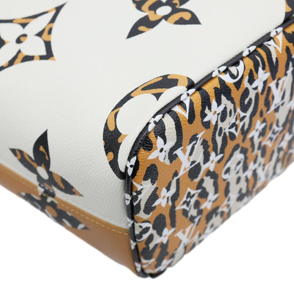 LOUIS VUITTON Neverfull MM Monogram Jungle Shoulder Bag Ivory