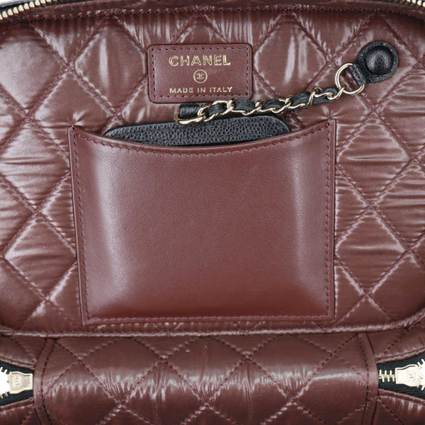 CHANEL Quilted Caviar Leather Vanity Case Black