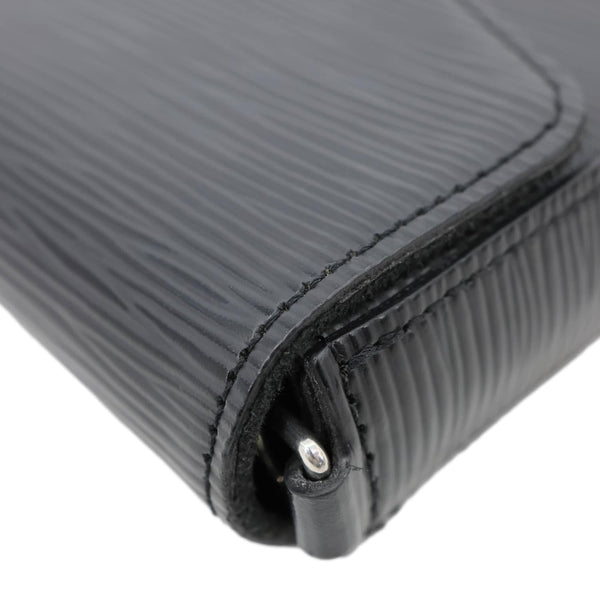 LOUIS VUITTON Felicie Pochette Epi Leather Crossbody Bag Black