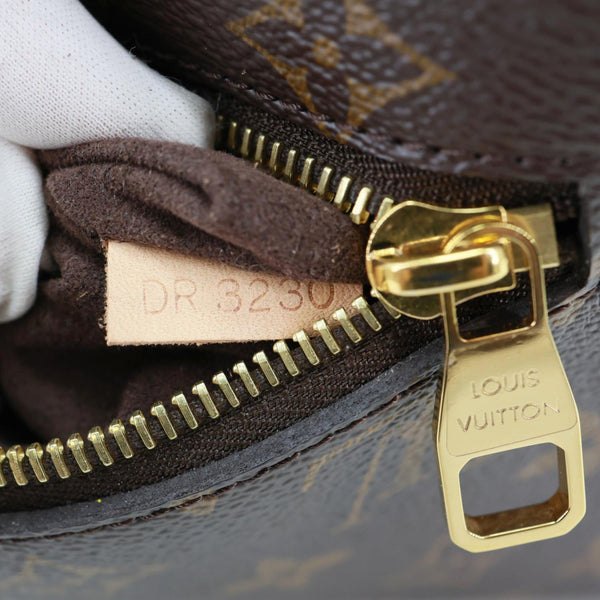 LOUIS VUITTON Metis Pochette Monogram Canvas Crossbody Bag Brown