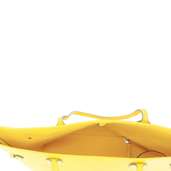 LOUIS VUITTON Neverfull MM Epi Leather Shoulder Bag Yellow
