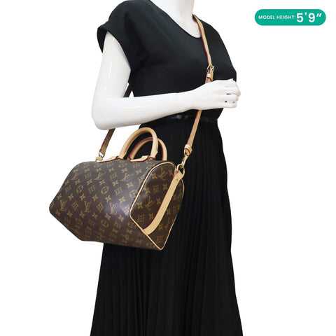 LOUIS VUITTON Speedy 25 Bandouliere Monogram Canvas Shoulder Bag Brown
