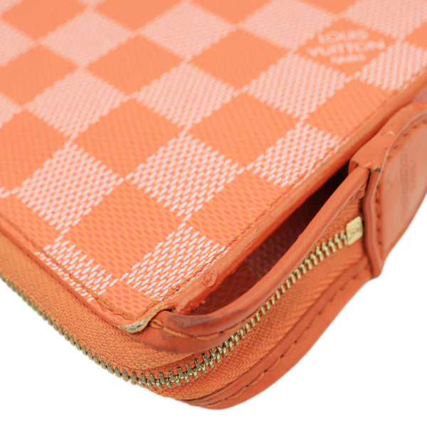 LOUIS VUITTON Element Damier Couleur Clutch Bag Piment