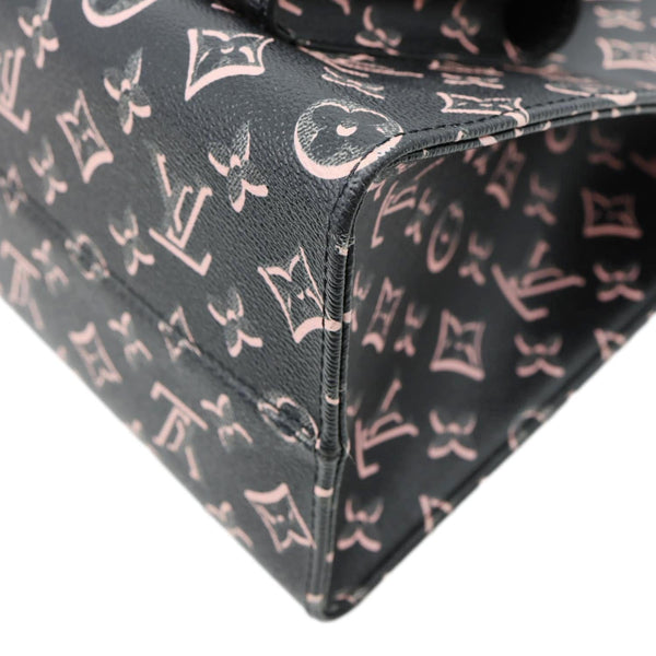 LOUIS VUITTON Onthego MM Fall For You Monogram Canvas Tote Bag Black