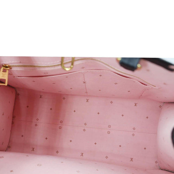 LOUIS VUITTON Onthego MM Fall For You Monogram Canvas Tote Bag Black