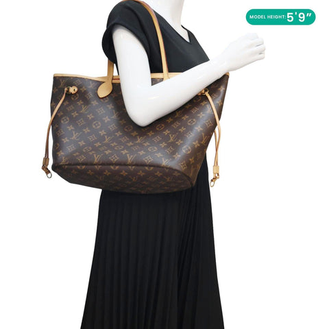 LOUIS VUITTON Neverfull MM Monogram Canvas Tote Bag Brown