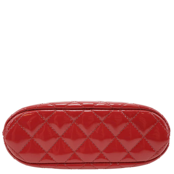 CHANEL Coco Quilted Calfskin Patent Leather Clutch With Chain Red