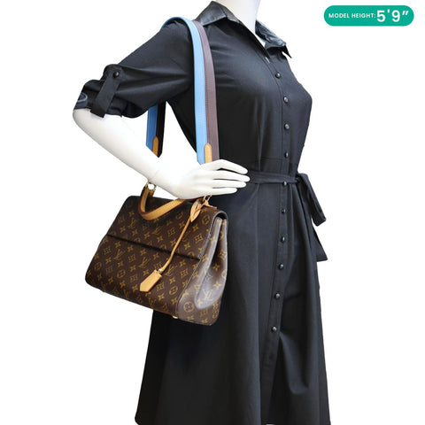 LOUIS VUITTON Cluny MM Monogram Canvas Crossbody Bag Brown