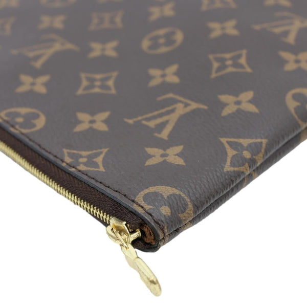 LOUIS VUITTON Etui Voyage MM Monogram Canvas Pouch Bag Brown