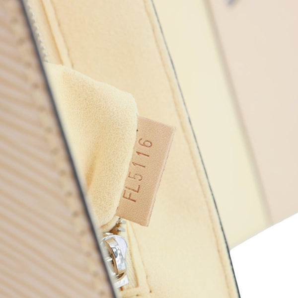 LOUIS VUITTON Twist Epi Shoulder Bag Cream