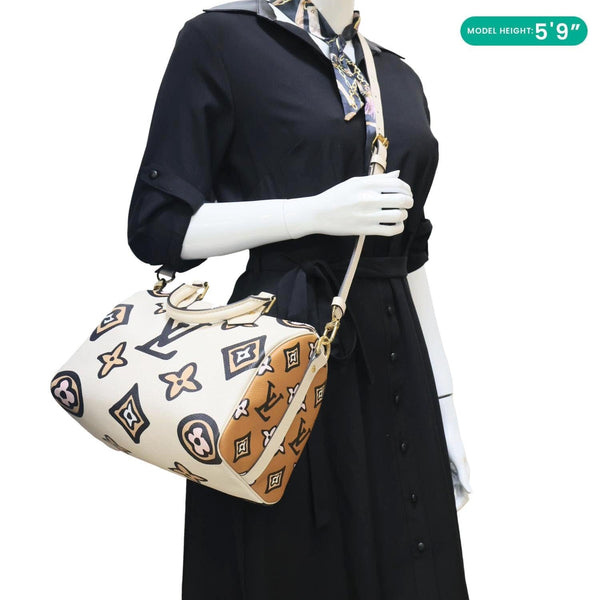LOUIS VUITTON Speedy 25 Bandouliere Wild at Heart Monogram Canvas Shoulder Bag Creme