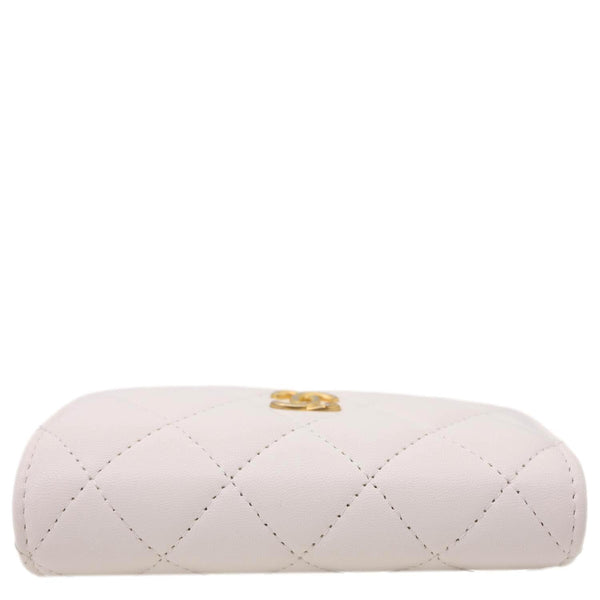 CHANEL Pearl Crush Flap Quilted Lambskin Leather Clutch With Chain White