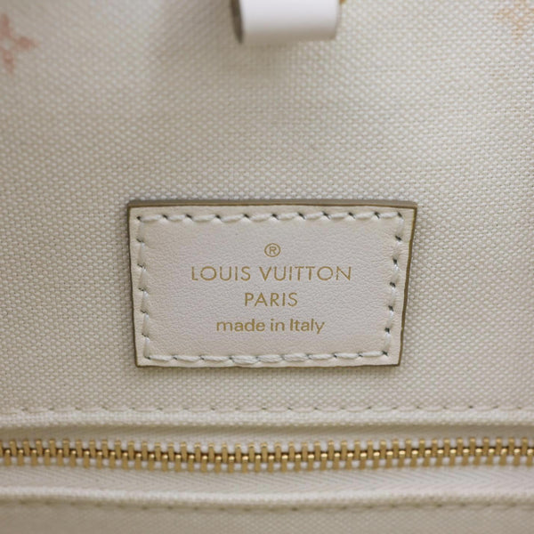 LOUIS VUITTON Onthego MM Giant Monogram Canvas Tote Bag Sunset Khaki