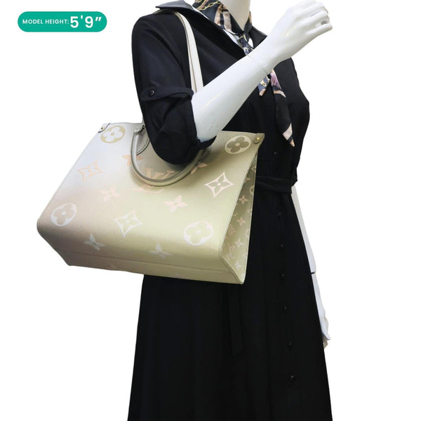 LOUIS VUITTON Onthego MM Giant Monogram Canvas Tote Bag Sunset Khaki