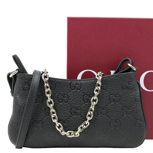 GUCCI Emblem Grainy Leather Shoulder Bag Black 815278