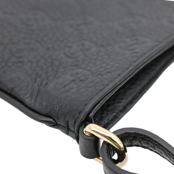 GUCCI Emblem Grainy Leather Shoulder Bag Black 815278