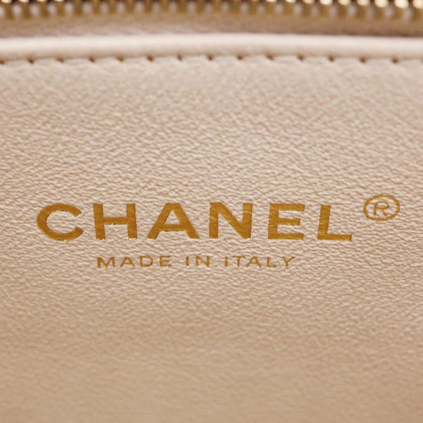 CHANEL Coco Luxe Flap Quilted Lambskin Leather Top Handle Shoulder Bag White