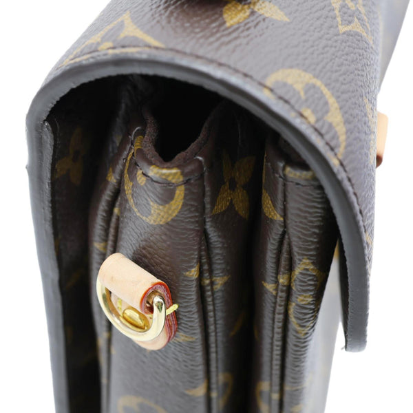LOUIS VUITTON Metis Pochette Monogram Canvas Crossbody Bag Brown