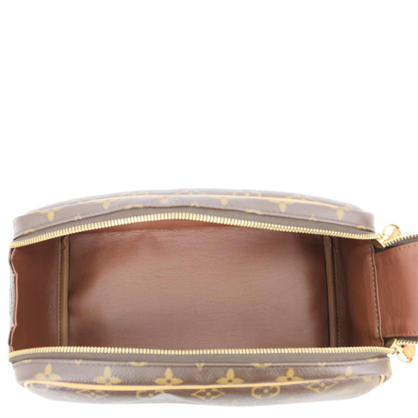 LOUIS VUITTON Dopp Kit Monogram Canvas Toiletry Pouch Brown