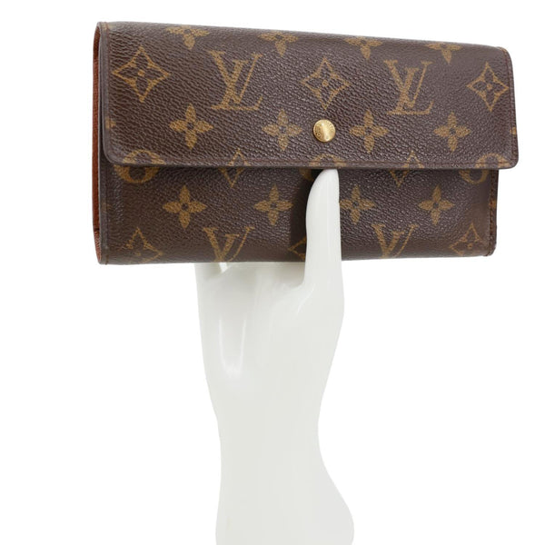 LOUIS VUITTON Sarah Monogram Canvas Wallet Brown