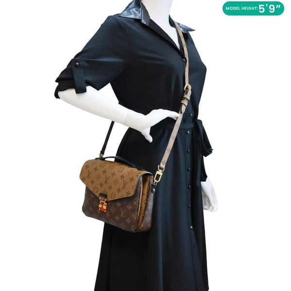 LOUIS VUITTON Metis Pochette Reverse Monogram Canvas Crossbody Bag Brown