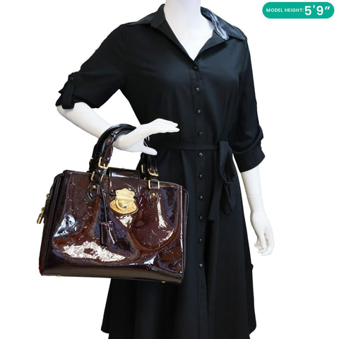 LOUIS VUITTON Melrose Avenue Monogram Vernis Leather Satchel Bag Amarante