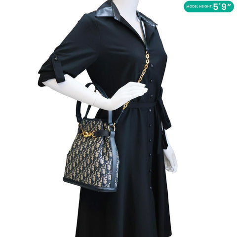 CHRISTIAN DIOR C'est Dior Medium Oblique Calfskin Bucket Bag Navy Blue