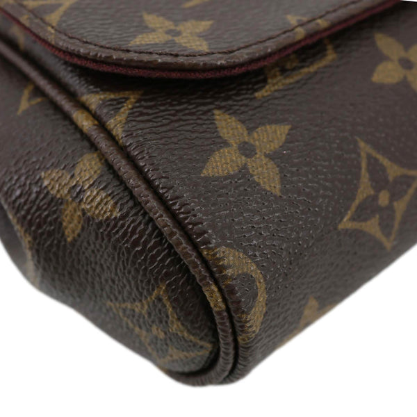 LOUIS VUITTON Favorite MM Monogram Canvas Crossbody Bag Brown