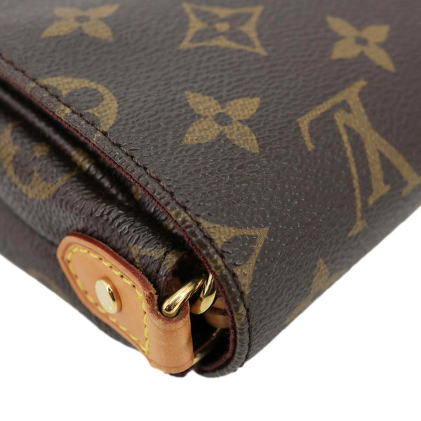 LOUIS VUITTON Favorite MM Monogram Canvas Crossbody Bag Brown
