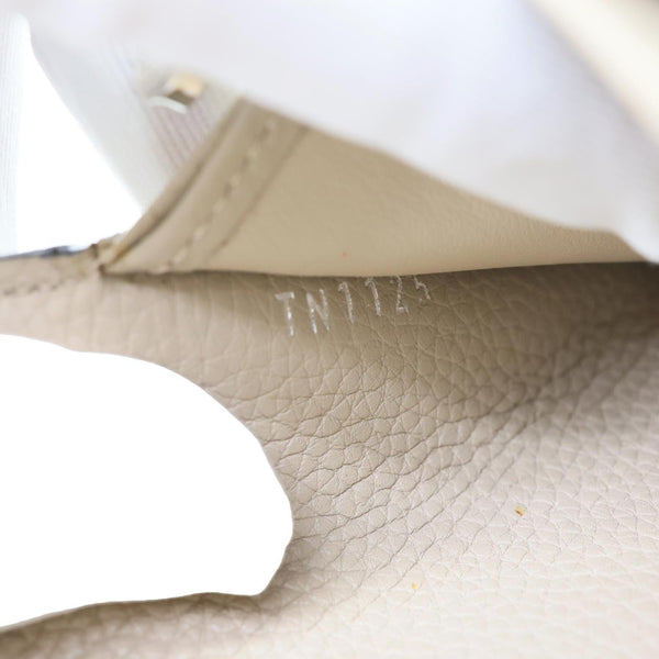 LOUIS VUITTON Portefeuille Iris Monogram Mahina Leather Wallet Beige