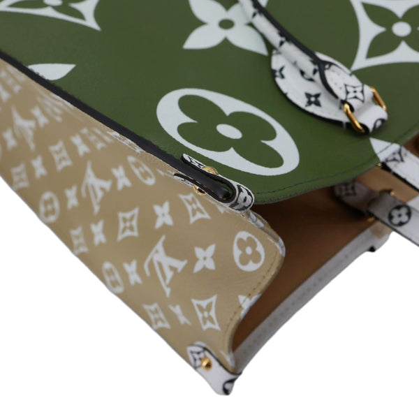 LOUIS VUITTON Onthego GM Monogram Giant Canvas Tote Bag White