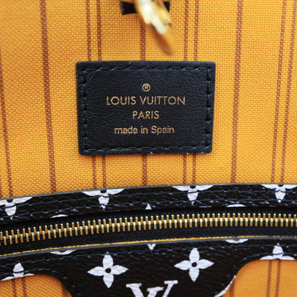 LOUIS VUITTON Neverfull MM Monogram Jungle Shoulder Bag Orange