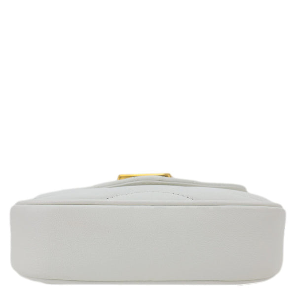 LOUIS VUITTON New Wave Multi Pochette Leather Chain Shoulder Bag White