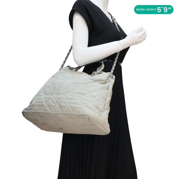 CHANEL CC Sea Hit Quilted Calfskin Leather Tote Bag Grey