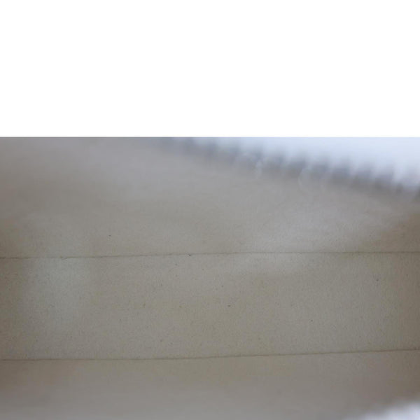 LOUIS VUITTON Easy Pouch On Strap Epi Leather Shoulder Bag Cream