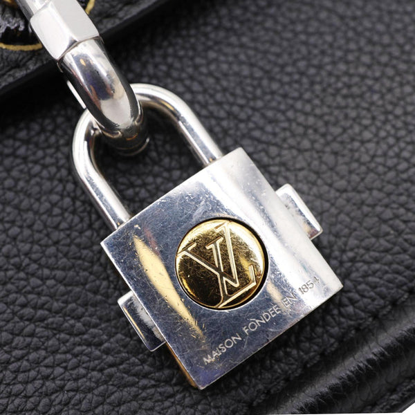 LOUIS VUITTON Chain It Leather Crossbody Bag Black