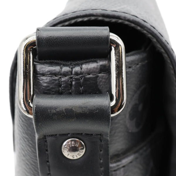 LOUIS VUITTON District MM Monogram Eclipse Messenger Bag Black