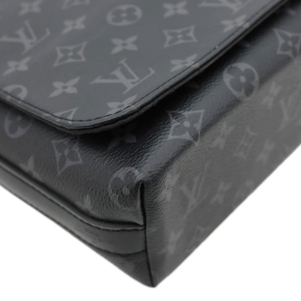 LOUIS VUITTON District MM Monogram Eclipse Messenger Bag Black