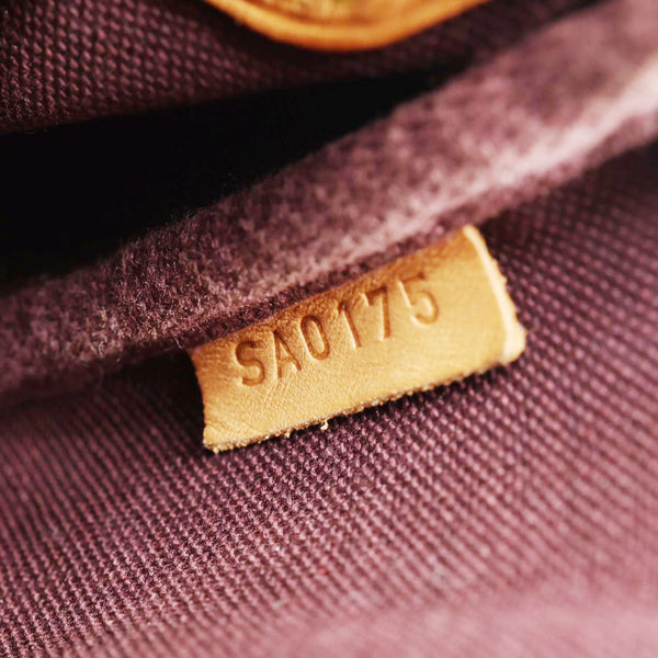 LOUIS VUITTON Favorite PM Monogram Canvas Shoulder Bag Brown