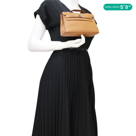 HERMES Kelly Swift Leather Pochette Golden