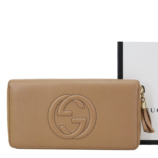 GUCCI Soho Zip Around Pebbled Calfskin Leather Wallet Nude 598187