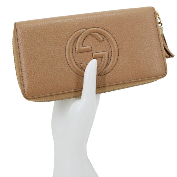 GUCCI Soho Zip Around Pebbled Calfskin Leather Wallet Nude 598187