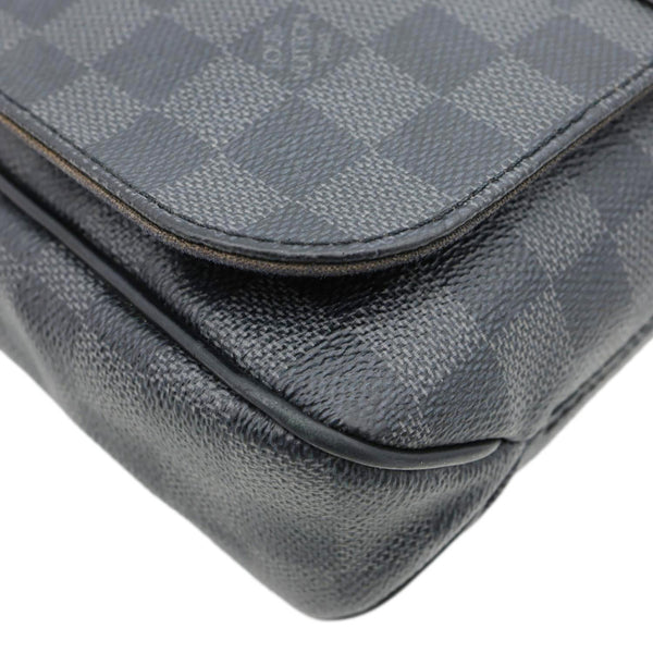 LOUIS VUITTON District PM Damier Graphite Messenger Bag Black