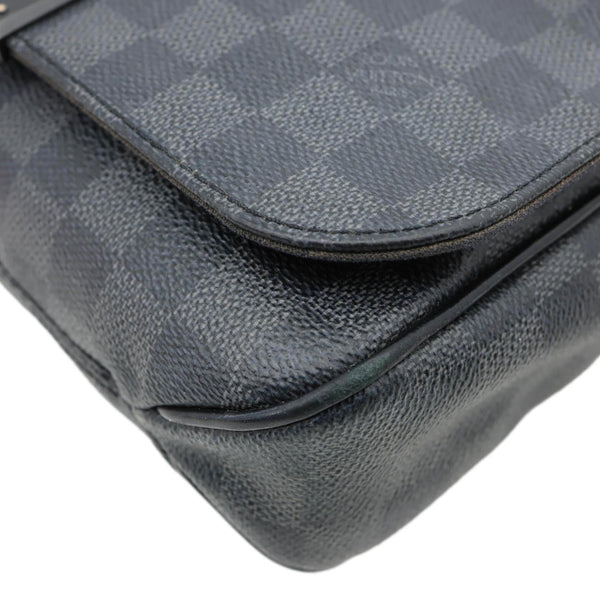 LOUIS VUITTON District PM Damier Graphite Messenger Bag Black