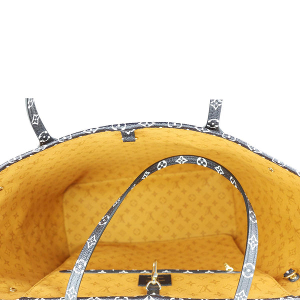 LOUIS VUITTON Neverfull Crafty MM Monogram Giant Canvas Tote Bag Caramel